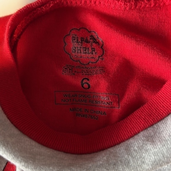 Elf on a Shelf set of two unisex kids pajamas size 6 - Picture 4 of 7